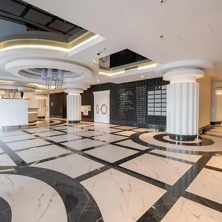 Hanza Tower Luxury Apartment