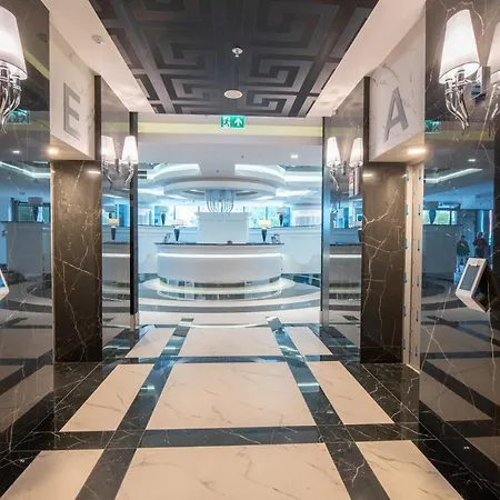 Hanza Tower Luxury דירה שצ'צ'ין