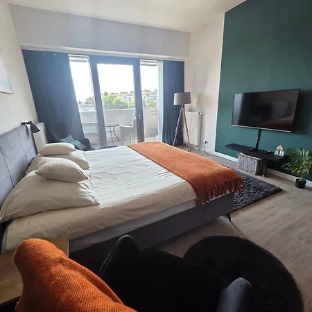 Hanza Tower Luxury Apartment
